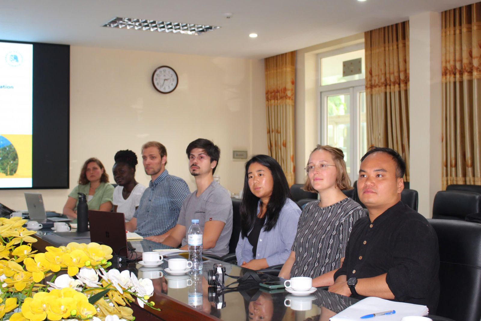 Nhóm nghiên cứu trẻ Đại học Humboldt, CHLB Đức đến thăm và làm việc tại trường Đại học Nông lâm- Đại học Thái Nguyên