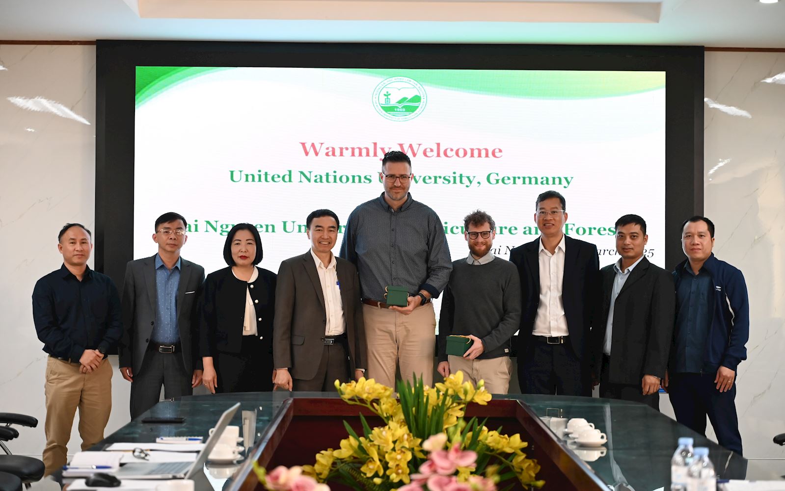 Đoàn công tác Đại học United Nations University (UNU), Công hoà Liên bang Đức tới thăm và làm việc tại trường Đại học Nông lâm – Đại học Thái Nguyên