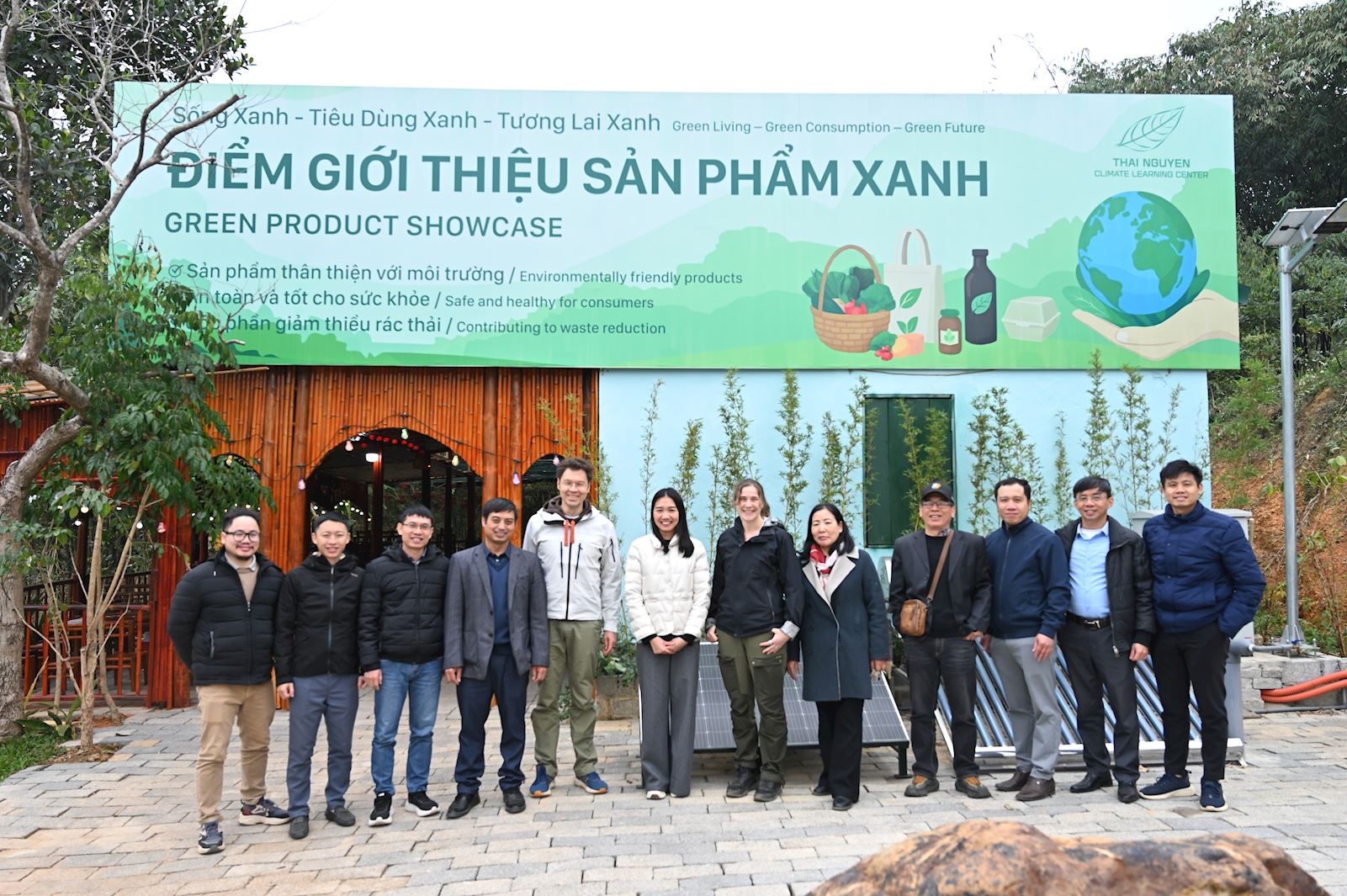 ĐOÀN DỰ ÁN RSC VN3 THĂM QUAN CÔNG VIÊN KHÍ HẬU THÁI NGUYÊN